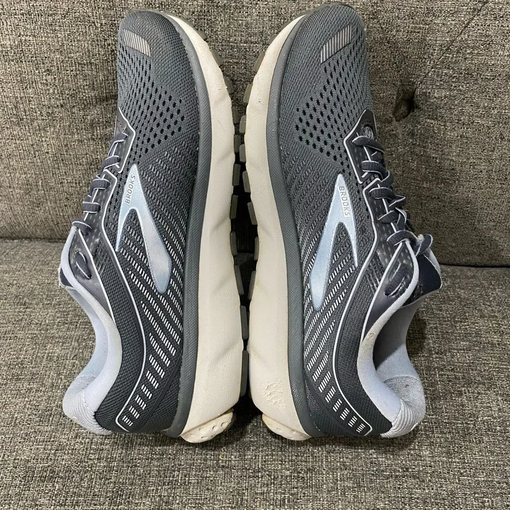 Brooks Ghost 12 Running Sneakers Women Size 9